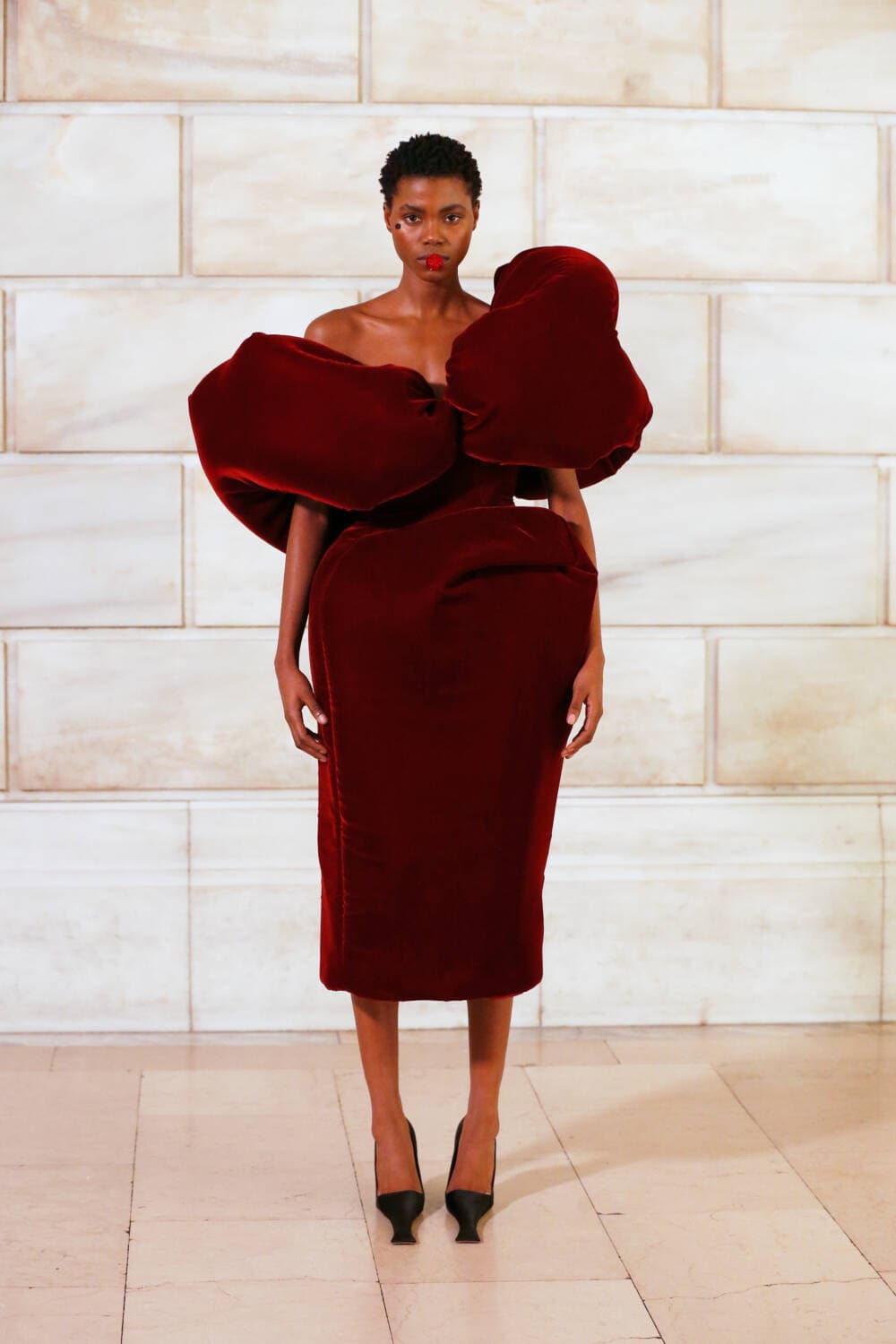 Marc Jacobs: Ready-To-Wear SS25 - 10 Magazine